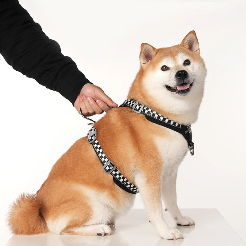 Arnés reflectante universal para perros, chaleco con diseño de cuadros, antijalones, ajuste regulable para Shiba Inu, Border Collie, para paseos al aire libre