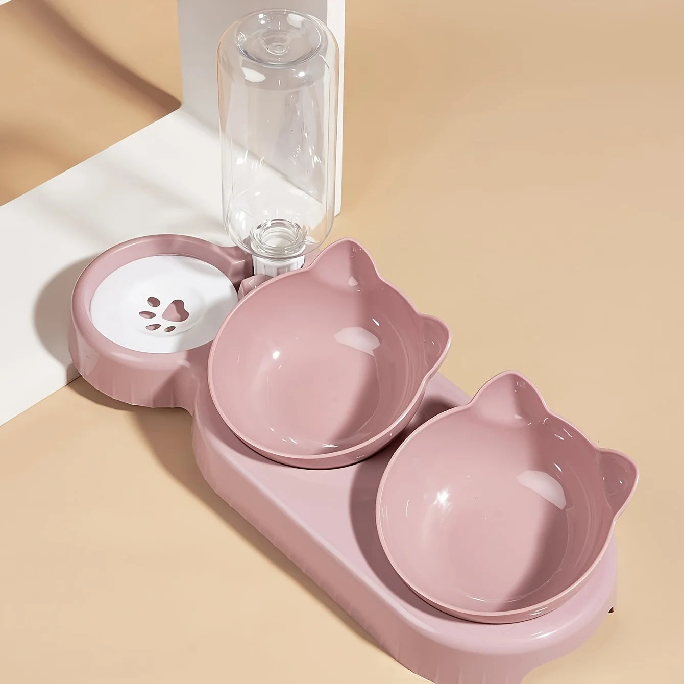 Ear Design Tilted Dogs & Cats Water And Food Bowl Set With Gravity Water Bottle For Neck Protection