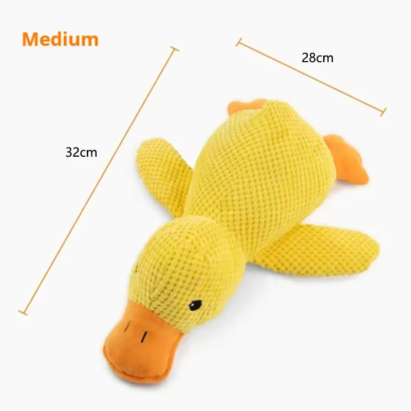 Perro durmiendo con pato de juguete para perros para aliviar el aburrimiento, pequeño pato amarillo, muñeco de peluche interactivo para mascotas, suministros para mascotas.