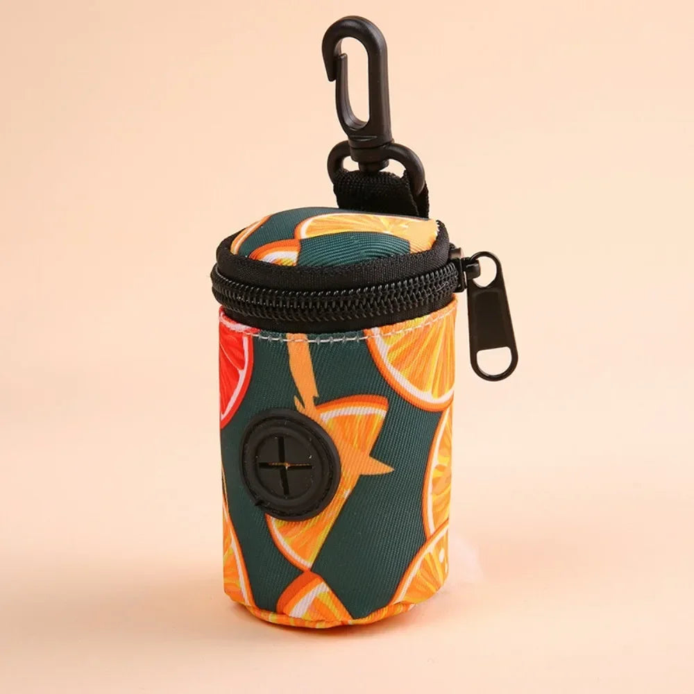 Dispensador de Bolsas para Excrementos de Perro Colgable con Cremallera Accesorio para Pasear Perros Soporte para Bolsas de Basura Portátil Lindo Organizador de Bolsas de Basura Suministros para Mascotas